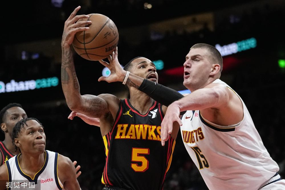 攻防兼备的 攻防兼备的