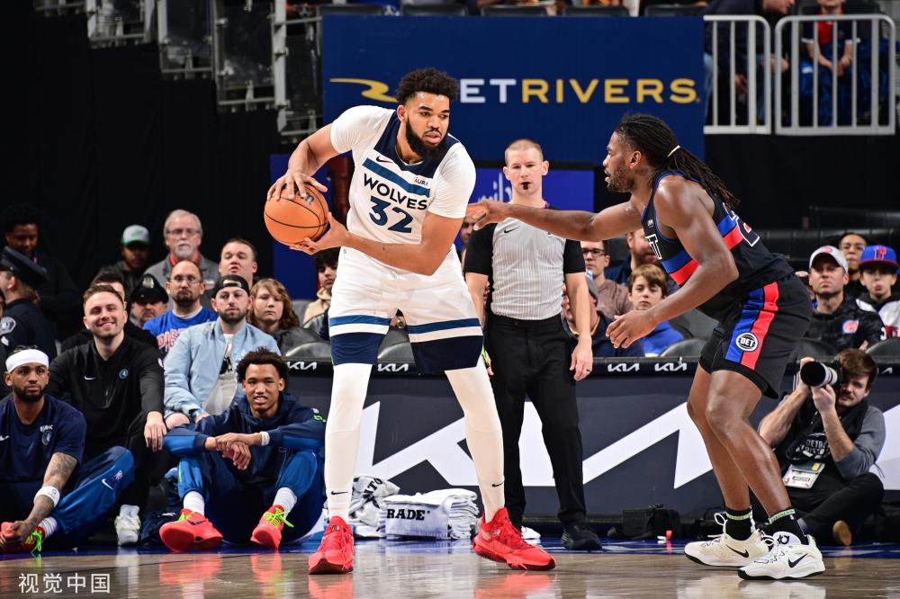 足坛大展拳 足坛大展拳